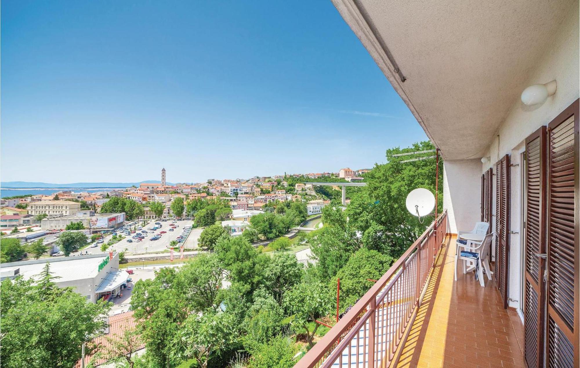 Nice Apartment In Crikvenica With House Sea View Exterior foto